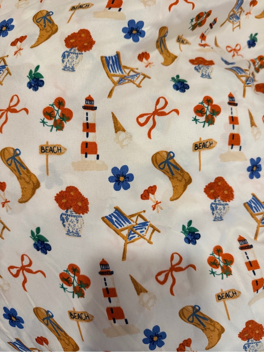 Classic Beach-Print Cotton Bedding in White, Blue & Red - King Size
